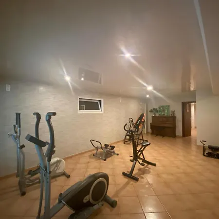 Au Charme Du Espace Bien Etre Et Piscine Chauffe Proche Parc Et Restaurant Du Casino Forges-les-Eaux