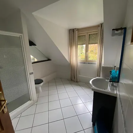 Au Charme Du Espace Bien Etre Et Piscine Chauffe Proche Parc Et Restaurant Du Casino Forges-les-Eaux