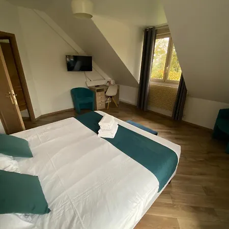 Au Charme Du Espace Bien Etre Et Piscine Chauffe Proche Parc Et Restaurant Du Casino 3* Forges-les-Eaux