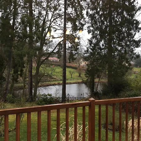 Au Charme Du Espace Bien Etre Et Piscine Chauffe Proche Parc Et Restaurant Du Casino 3* Forges-les-Eaux