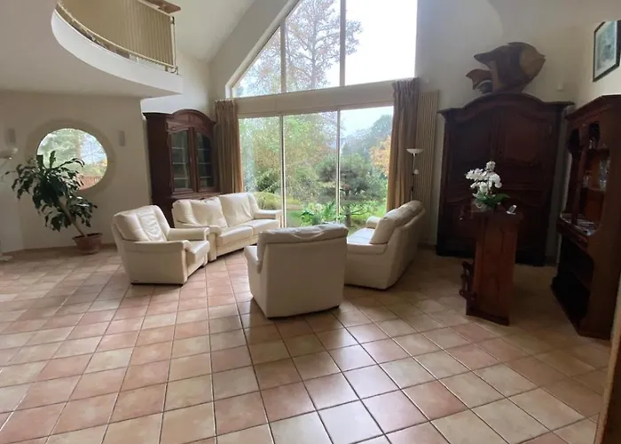 Au Charme Du Espace Bien Etre Et Piscine Chauffe Proche Parc Et Restaurant Du Casino