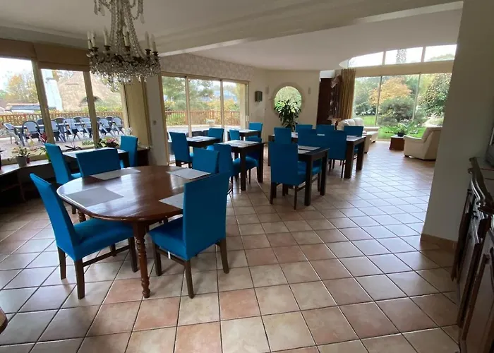 Au Charme Du Espace Bien Etre Et Piscine Chauffe Proche Parc Et Restaurant Du Casino 3* Forges-les-Eaux