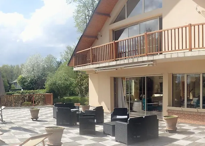 Gasthuis Au Charme Du Espace Bien Etre Et Piscine Chauffe Proche Parc Et Restaurant Du Casino